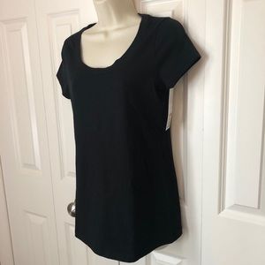 NWT Liz Lange black T-shirt size can
